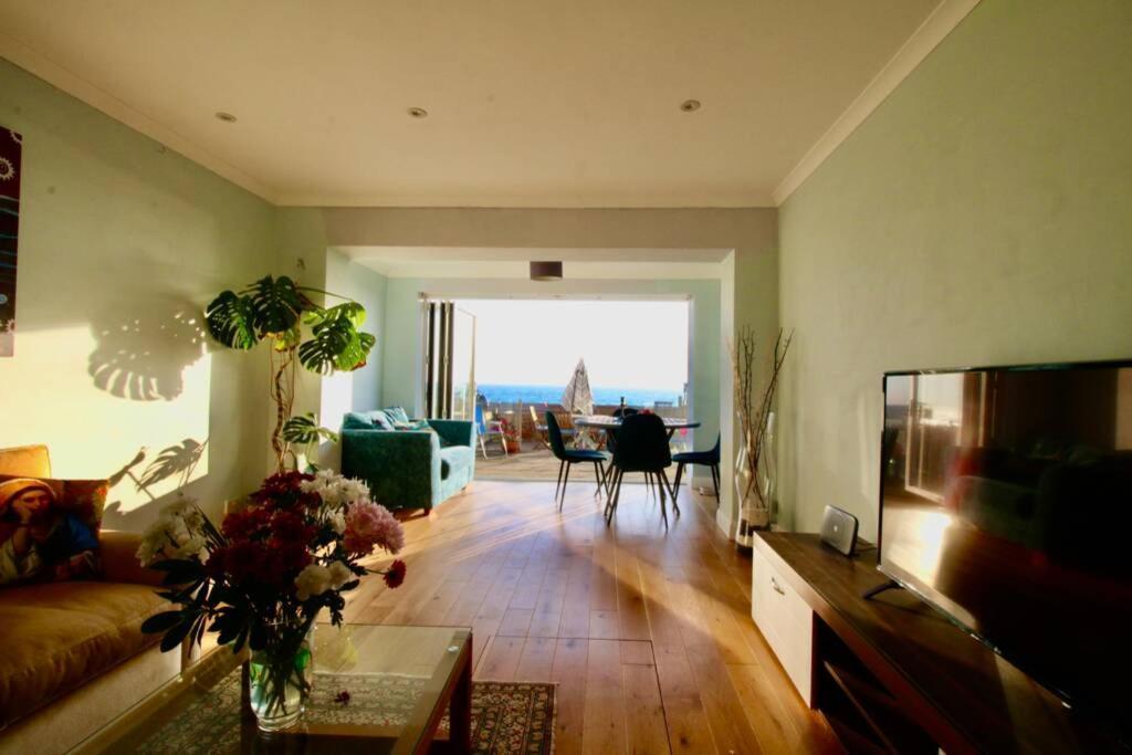 Serenity "Your Calm Seafront Retreat" By Air Premier Seaford Ngoại thất bức ảnh