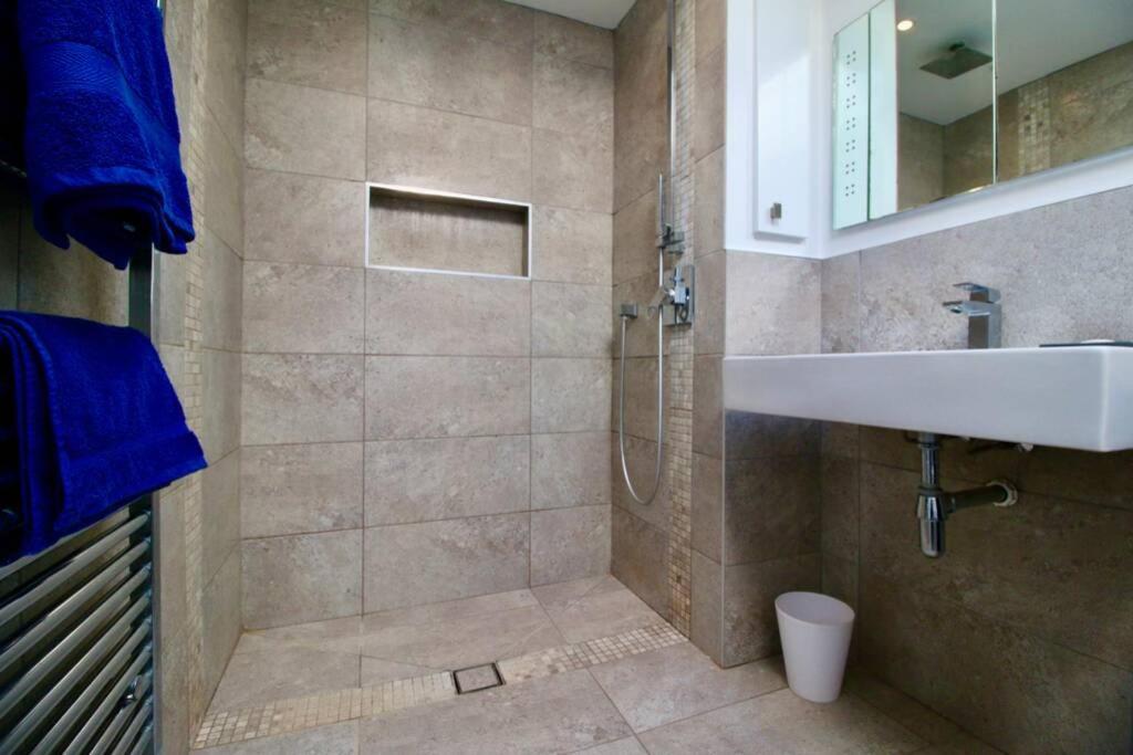 Serenity "Your Calm Seafront Retreat" By Air Premier Seaford Ngoại thất bức ảnh